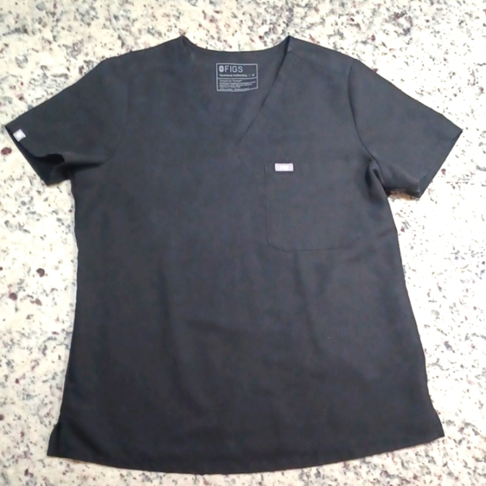 Figs Catarina Black scrub top